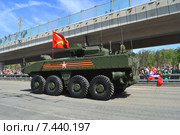 Военная техника на Новой Башиловке после парада в честь Дня Победы в Москве 9 мая 2015 года. Редакционное фото, фотограф lana1501 / Фотобанк Лори