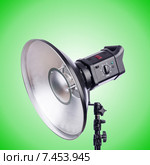 Studio light stand isolated on the white. Стоковое фото, фотограф Elnur / Фотобанк Лори
