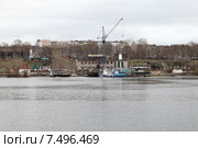 Речной порт в городе Николаевск-на-Амуре. Хабаровский край (2015 год). Редакционное фото, фотограф Валерий Акулич / Фотобанк Лори