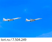 Сверхзвуковой стратегический бомбардировщика дальней авиации Ту-160 («Белый лебедь»).Репетиция парада в честь 70-летия Победы, 2015 год. Москва. Редакционное фото, фотограф Николай Коржов / Фотобанк Лори
