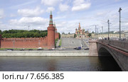 Москва. Кремлевская набережная (2015 год). Редакционное видео, видеограф Parmenov Pavel / Фотобанк Лори