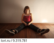Girl listening music. Стоковое фото, фотограф Ilka Erika Szasz-Fabian / PantherMedia / Фотобанк Лори