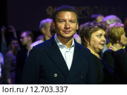 Актер Александр Олешко на встрече театральной труппы (2015 год). Редакционное фото, фотограф Николай Винокуров / Фотобанк Лори