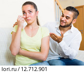 wife listening husband. Стоковое фото, фотограф Яков Филимонов / Фотобанк Лори