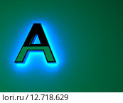Светящаяся неоновая буква A. Голубое свечение. Черный глянцевый шрифт. Стоковая иллюстрация, иллюстратор Владимир Хапаев / Фотобанк Лори