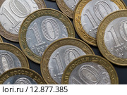 Металлические монеты Российской Федерации достоинством десять рублей. Стоковое фото, фотограф Момотюк Сергей / Фотобанк Лори