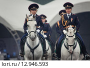 Interpolitex-2015. Конная полиция. Редакционное фото, фотограф Julia Shepeleva / Фотобанк Лори