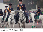 Interpolitex-2015. Конная полиция. Редакционное фото, фотограф Julia Shepeleva / Фотобанк Лори