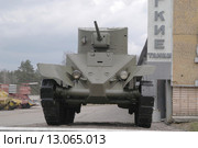 Советский лёгкий танк БТ-2 в музее бронетехники, Кубинка (2004 год). Редакционное фото, фотограф Малышев Андрей / Фотобанк Лори
