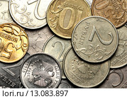 Монеты - один, два, десять рублей и пятьдесят копеек. Стоковое фото, фотограф Анна Зеленская / Фотобанк Лори