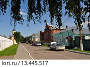 Коломна. Вид на улицу Казакова. (2015 год). Редакционное фото, фотограф Ирина Быстрова / Фотобанк Лори