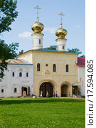 Церковь Вознесения Господня. Тихвин (2014 год). Редакционное фото, фотограф Александр Щепин / Фотобанк Лори