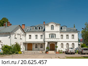 Киржач. Дом вратарниц в Благовещенском монастыре (2015 год). Редакционное фото, фотограф Бурмистрова Ирина / Фотобанк Лори