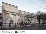 Москва, здание РАМ имени Гнесиных на Поварской улице зимой (2015 год). Стоковое фото, фотограф Дмитрий Неумоин / Фотобанк Лори