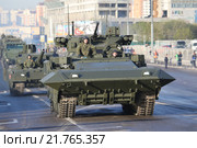 Т-15 «Барбарис» (Индекс ГБТУ — «Объект 149») — перспективная российская боевая бронированная гусеничная машина «Армата» (2015 год). Редакционное фото, фотограф Михеев Алексей / Фотобанк Лори
