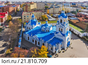 Вид с воздуха на Знаменскую церковь. Тюмень. Россия (2014 год). Стоковое фото, фотограф Сергей Буторин / Фотобанк Лори