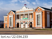 Дворец культуры. Город Усмань. Липецкая область. Россия (2015 год). Редакционное фото, фотограф Сергей Лаврентьев / Фотобанк Лори