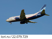 Самолет Boeing 737-5Y0 (VP-BQI ) компании Нордавиа перед посадкой в аэропорту Пулково (2015 год). Редакционное фото, фотограф Виктор Карасев / Фотобанк Лори