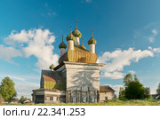 Россия,  Архангельская область, Каргопольский   район, село Шелоховская. Церковь Архангела Михаила (1715) . (2015 год). Стоковое фото, фотограф Александр Циликин / Фотобанк Лори