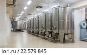 Wine cisterns under temperature control in winery. Стоковое фото, фотограф Яков Филимонов / Фотобанк Лори