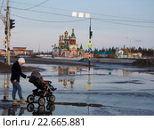 Весна в городе. Усинск, республика Коми. Редакционное фото, фотограф Сергей Гаврилов / Фотобанк Лори