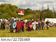 Военно-исторический фестиваль "Суздаль стародавний 2015" Редакционное фото, фотограф Хименков Николай / Фотобанк Лори