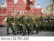 Парадный расчет Серпуховского филиала военной академии РВСН им. Петра Великого на параде в День Победы, Москва, 2016. Редакционное фото, фотограф Алексей Гусев / Фотобанк Лори