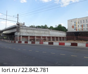 Замороженное строительство Щелковской эстакады. Западный съезд. Москва. Стоковое фото, фотограф Роман Каменский / Фотобанк Лори