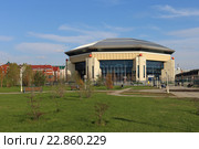 Спортивный комплекс «Баскет-холл» весной, Казань, Спартаковская улица, 1 (2016 год). Редакционное фото, фотограф Алексей Гусев / Фотобанк Лори