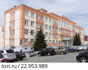 Здание завода Аксион в Ижевске (2016 год). Редакционное фото, фотограф Максим Гулячик / Фотобанк Лори