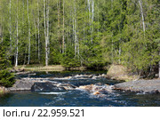 Порог на реке Тохмайоки рядом с водопадом Ахвенкоски (Рускеальские водопады). Республика Карелия (2016 год). Стоковое фото, фотограф Румянцева Наталия / Фотобанк Лори