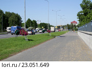 Проспект Непокоренных. Санкт-Петербург (2016 год). Редакционное фото, фотограф Анна Зеленская / Фотобанк Лори