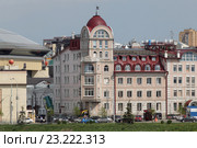 Казань, дом на улице Марселя Салимжанова 2В (2016 год). Редакционное фото, фотограф Дмитрий Неумоин / Фотобанк Лори