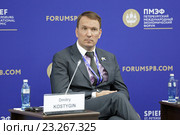 Дмитрий Костыгин - председатель совета директоров "Юлмарт" на Петербургском международном экономическом форуме ПМЭФ-2016. Редакционное фото, фотограф Игорь Долгов / Фотобанк Лори