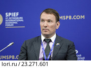 Дмитрий Костыгин - председатель совета директоров "Юлмарт" на Петербургском международном экономическом форуме ПМЭФ-2016. Редакционное фото, фотограф Игорь Долгов / Фотобанк Лори