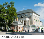 Церковь в честь Явления Пресвятой Богородицы со святыми Апостолами Преподобному Сергию Радонежскому (Михеевская церковь). Свято-Троицкая Сергиева лавра. Сергиев Посад. Золотое кольцо России (2016 год). Редакционное фото, фотограф E. O. / Фотобанк Лори