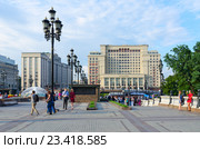 Four Seasons Hotel Moscow 5* (ранее - гостиница "Москва") и Государственная Дума, Москва, Россия (2016 год). Редакционное фото, фотограф Ольга Коцюба / Фотобанк Лори