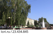 Фонтан в городе. Стоковое видео, видеограф Евгений Пузаков / Фотобанк Лори