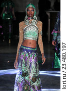 PARIS, FRANCE - OCTOBER 01: A model walks the runway during the Manish Arora show as part of the Paris Fashion Week Womenswear Spring/Summer 2016 on October 1, 2015 in Paris, France. Редакционное фото, фотограф Anton Oparin / Фотобанк Лори