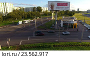 Перекресток проспекта Стачек и Ленинского проспекта. Автосалон Renault. Санкт-Петербург (2016 год). Редакционное видео, видеограф Кекяляйнен Андрей / Фотобанк Лори