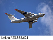 Советский тяжёлый военно-транспортный самолёт Ил-76МД "Оренбург" (Бортовой номер RF-78813) (2016 год). Редакционное фото, фотограф Алексей Гусев / Фотобанк Лори