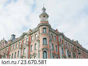 Улица Потемкинская, дом 3 (фрагмент). Санкт-Петербург. Россия (2016 год). Стоковое фото, фотограф E. O. / Фотобанк Лори