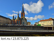 Церковь Риддархольмена (Riddarholm Church) на острове Риддархольмен в Стокгольме, Швеция (2016 год). Редакционное фото, фотограф Валерия Попова / Фотобанк Лори