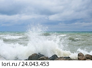 Краснодарский край, Джубга. Шторм на Черном море в октябре. Стоковое фото, фотограф Овчинникова Ирина / Фотобанк Лори