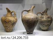 Минойская керамика. Археологический музей, Ираклион. Крит, Греция (2016 год). Редакционное фото, фотограф Алексей Сварцов / Фотобанк Лори