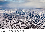 Marshes are covered snow, top view. Стоковое фото, фотограф Владимир Мельников / Фотобанк Лори