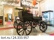 Волгоград. Тачанка в мемориально-историческом музее. (2016 год). Редакционное фото, фотограф Володина Ольга / Фотобанк Лори