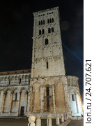 Lucca city night view. (2015 год). Стоковое фото, фотограф Юрий Брыкайло / Фотобанк Лори