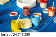 Improvised set of water-borne paints. Стоковое фото, фотограф Павел Кулинич / Фотобанк Лори
