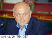 Виктор Александрович Семёнов, председатель Комитета ТПП РФ по предпринимательству в агропромышленной сфере, бывший министр сельского хозяйства и продовольствия РФ (1998—1999) (2016 год). Редакционное фото, фотограф Александр Замараев / Фотобанк Лори